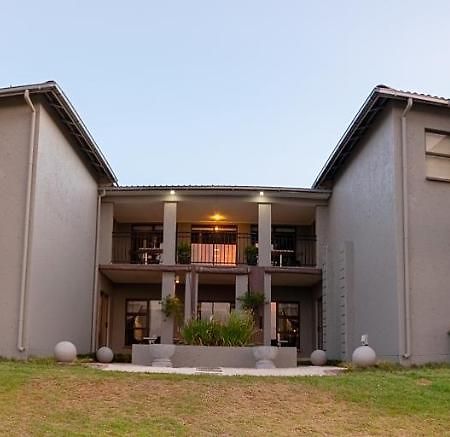 Altissimo Guesthouse Bloemfontein Bagian luar foto