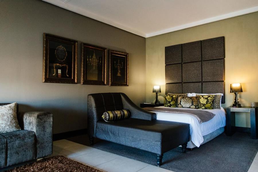 Altissimo Guesthouse Bloemfontein Bagian luar foto