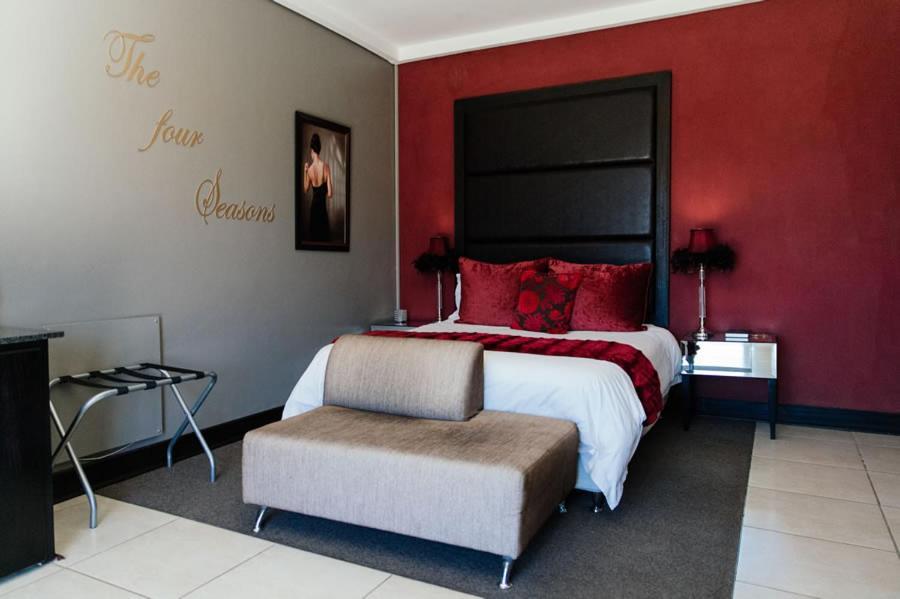 Altissimo Guesthouse Bloemfontein Bagian luar foto